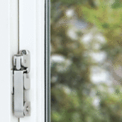 AXA Oyster Raamsluiting/Kierstandhouder Din LS RVS 3355-15-81/L SKG**-3771